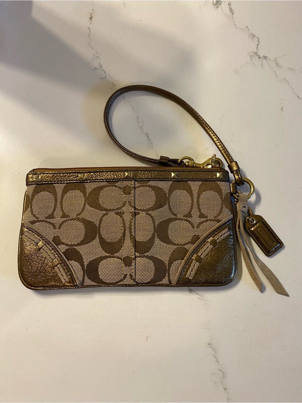 Vintage Coach Signature C wristlet